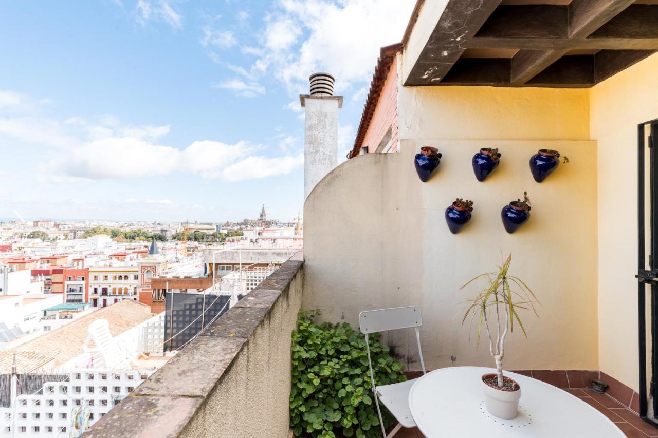 Holi-Rent Apartamento Resitur Sevilha Exterior foto